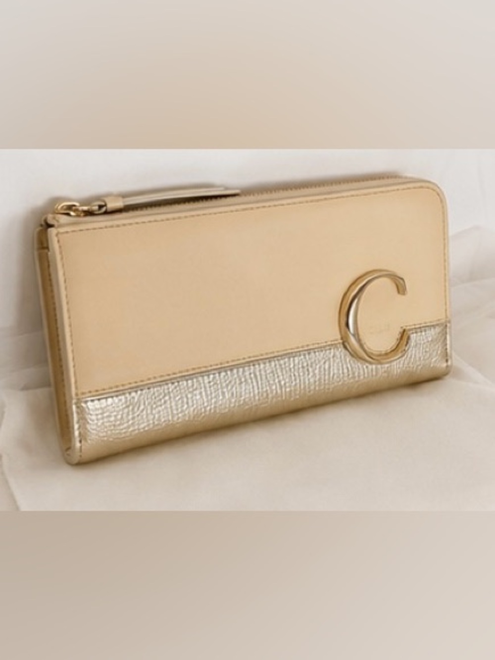 Chloé C Long Zip Wallet Cream & Metallic Gold Leather Dust Bag & New In Box! - Picture 5 of 9
